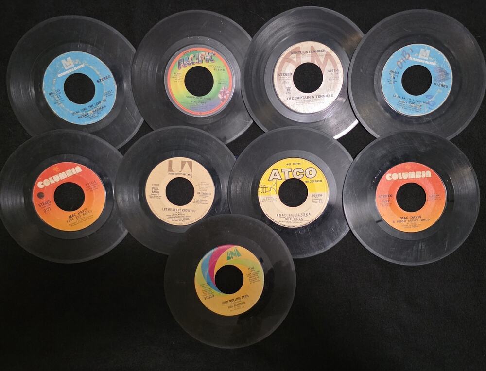 Vintage 45 Record Lot 70s Pop Bee Gees Neil Diamond Captain Tennille Vinyl